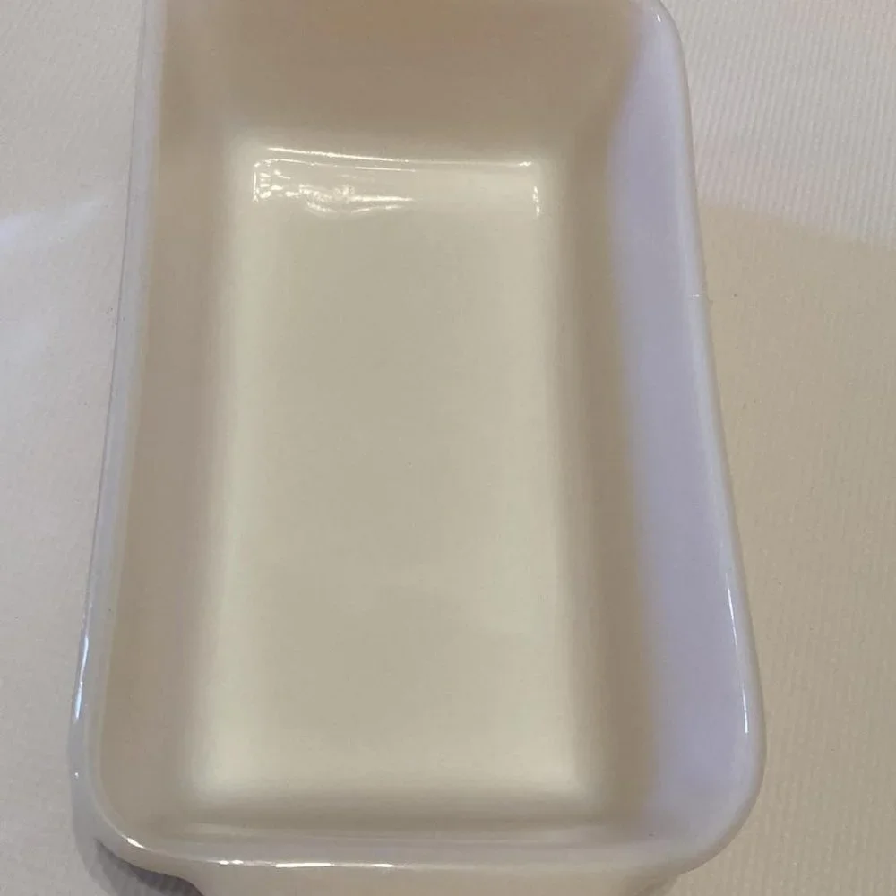 PRE OWNED VINTAGE Fire King Loaf Pan Peach Lustre